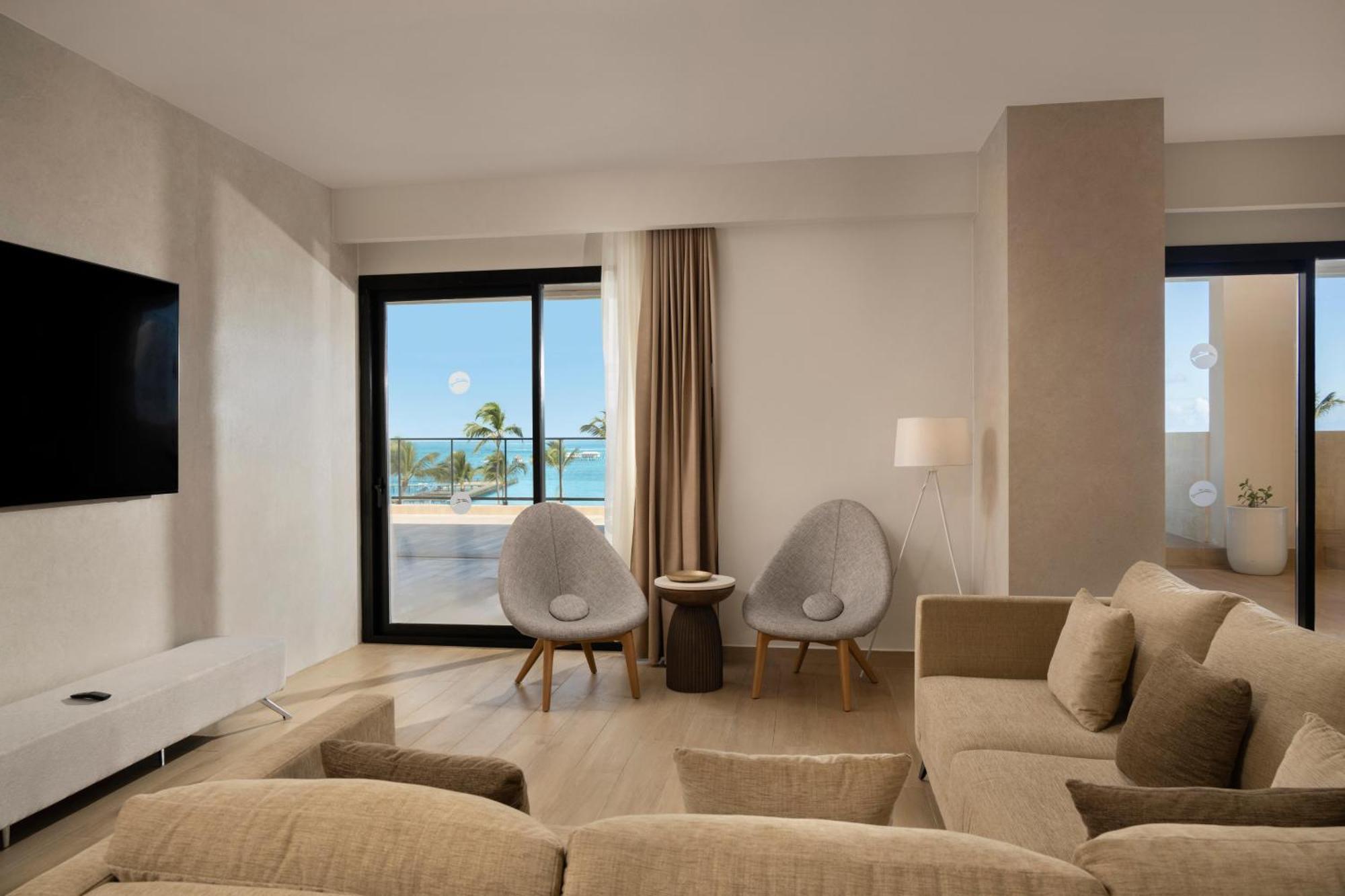 Serenade All Suites - Adults Only Resort بونتا كانا المظهر الخارجي الصورة