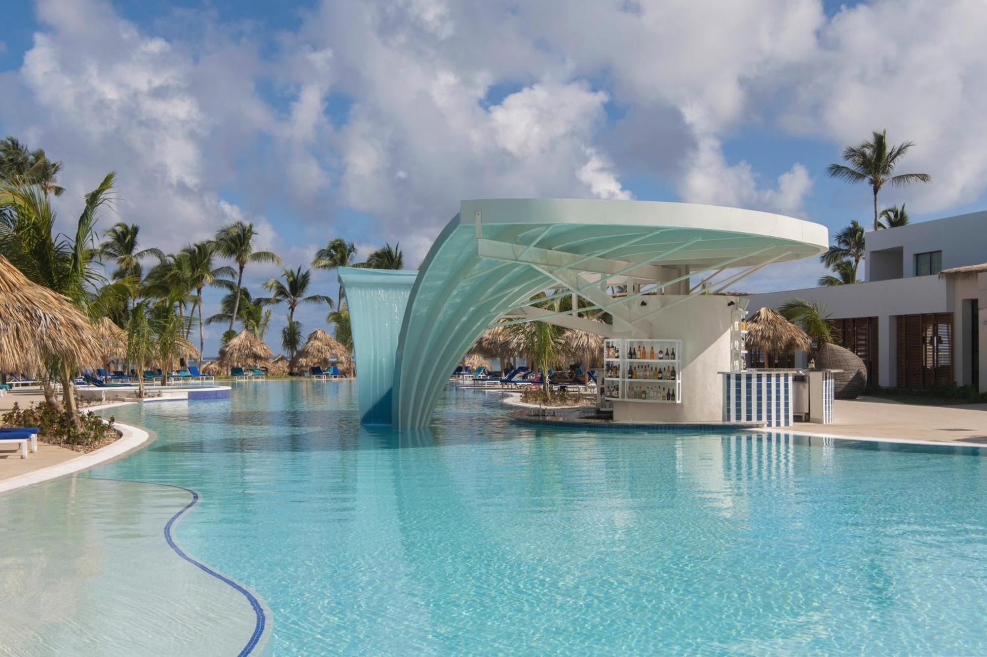 Serenade All Suites - Adults Only Resort بونتا كانا المظهر الخارجي الصورة