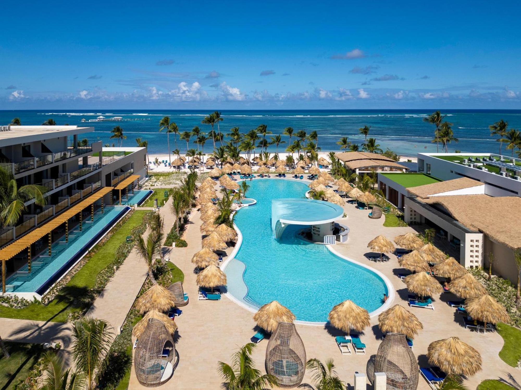 Serenade All Suites - Adults Only Resort بونتا كانا المظهر الخارجي الصورة